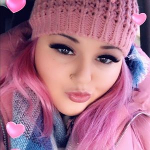 Meet your Posher, Sasha😍